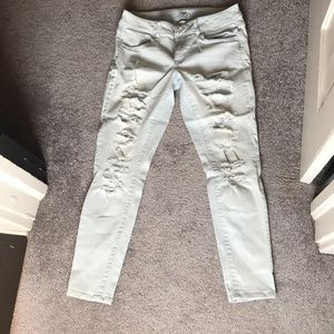 AE distressed ripped jeans